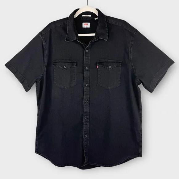 Levi's Men's Black Short Sleeve Button Down Shirt XL Logo Across Back Relaxed - Picture 10 of 10